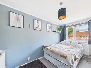 Bedroom - click for photo gallery